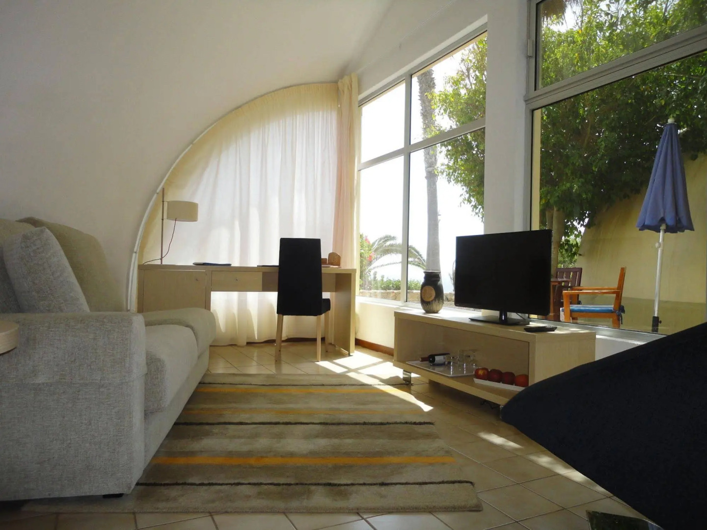 Livvo Risco del Gato Suites Hotel