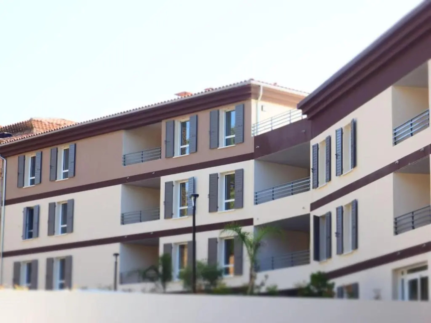 La Londe La Mer : appartement proche plages & vue superbe sur les îles d'or