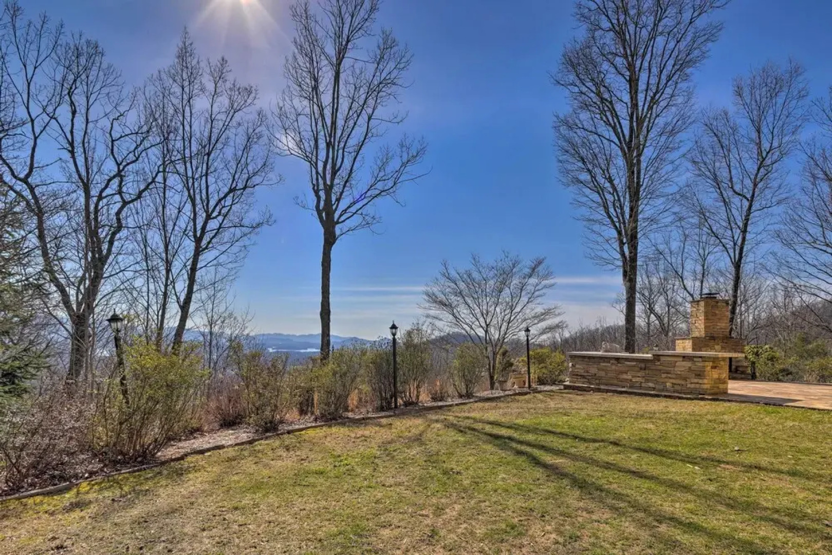 Hayesville Studio: Nearby Hiking & Golfing!