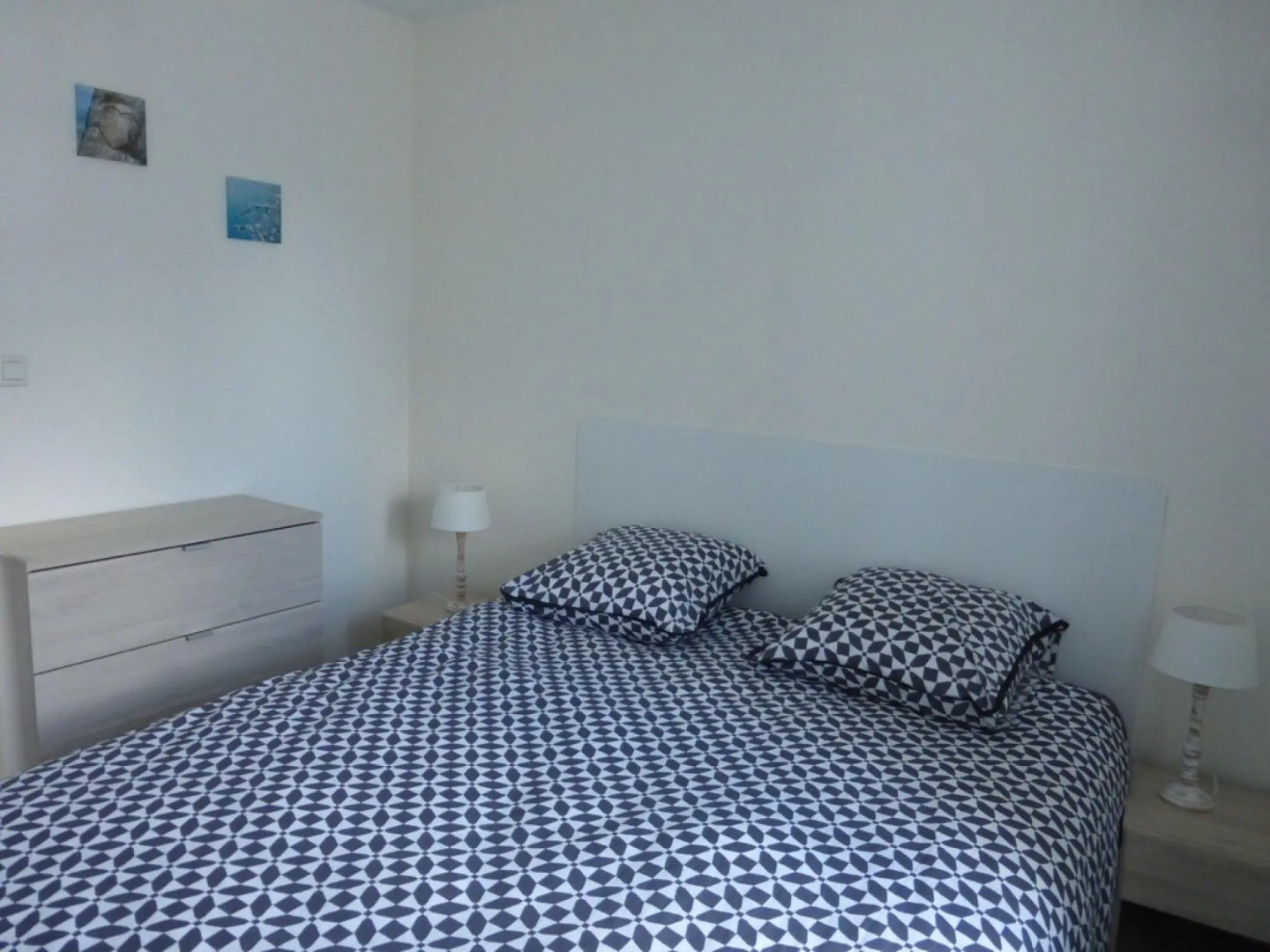 Holiday accommodation, near the beach, Ploulec'h (2nd floor, 1 bedroom)