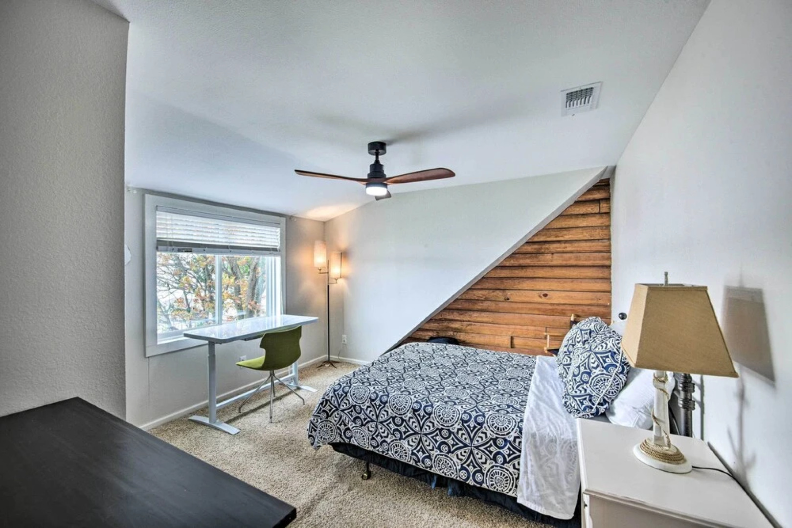 Gun Barrel City Home w/ Private Deck & Fire Pit