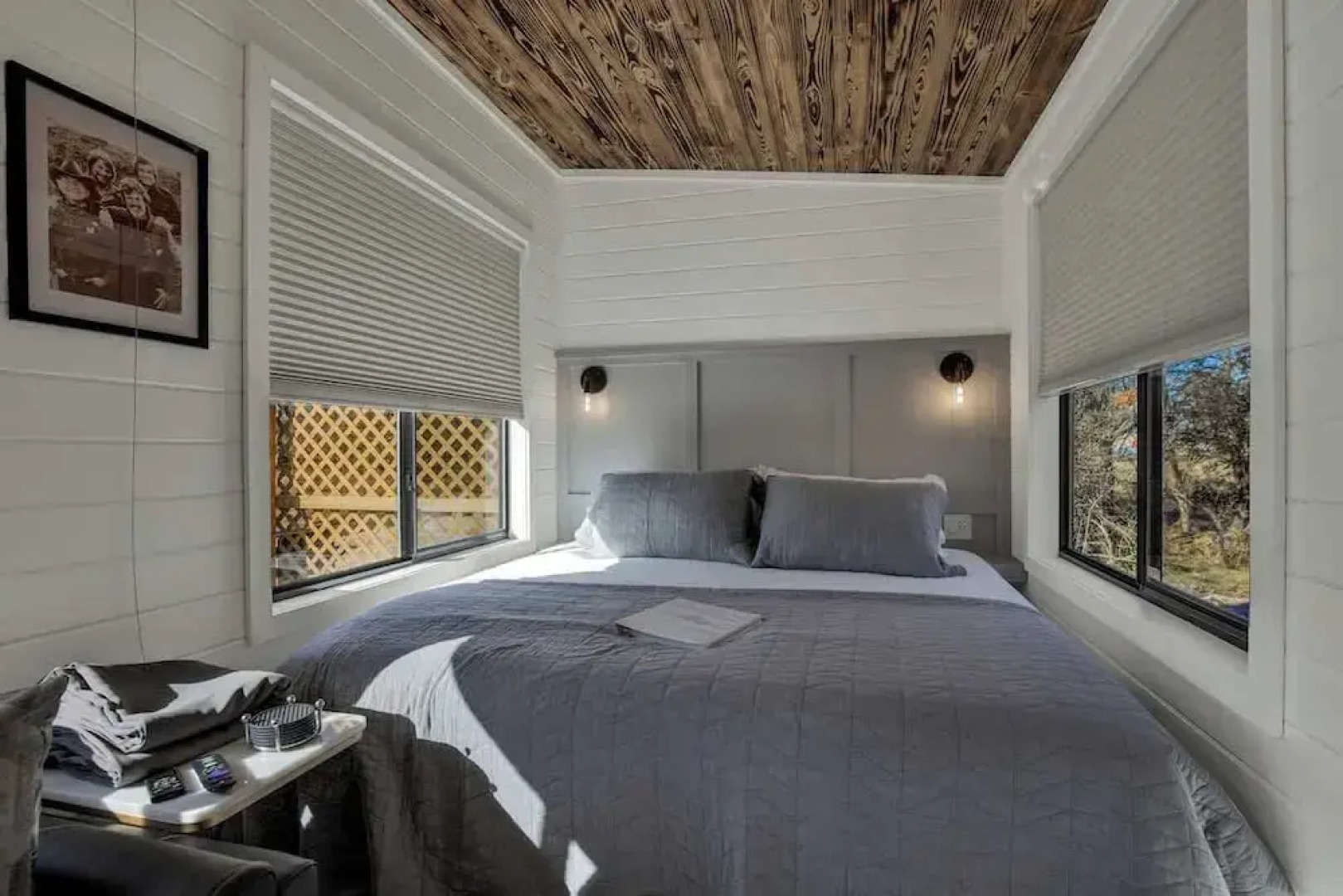 Waylon-hot Tub and Fire Table!