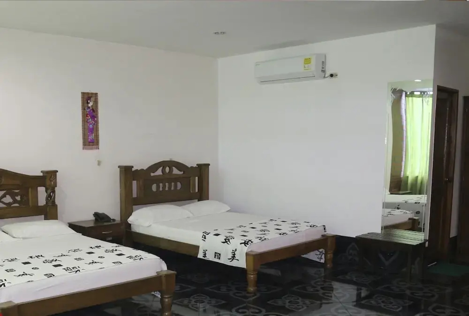 Hotel Beijing Caucasia