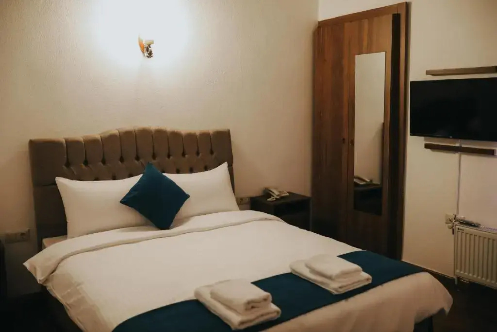 Zi̇nci̇rli̇ Han Oteli̇