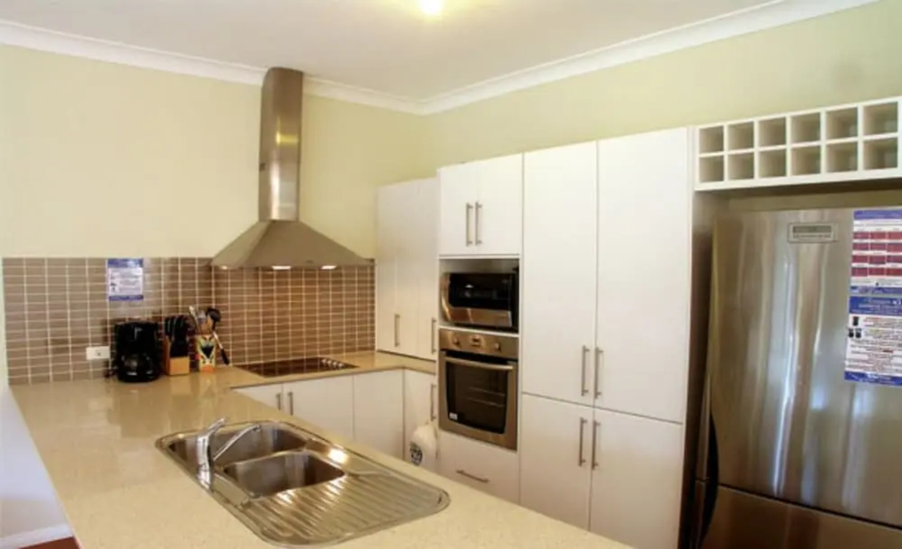 Two Beaches, 74B Blanch Street