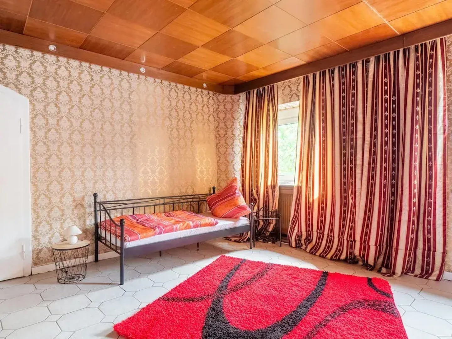 Apartment in Kinheim With Lots of Space