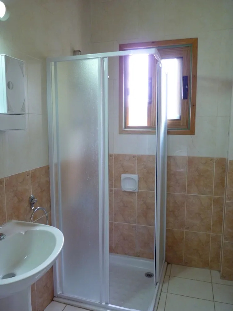 Mountain Rose Garden Hotel