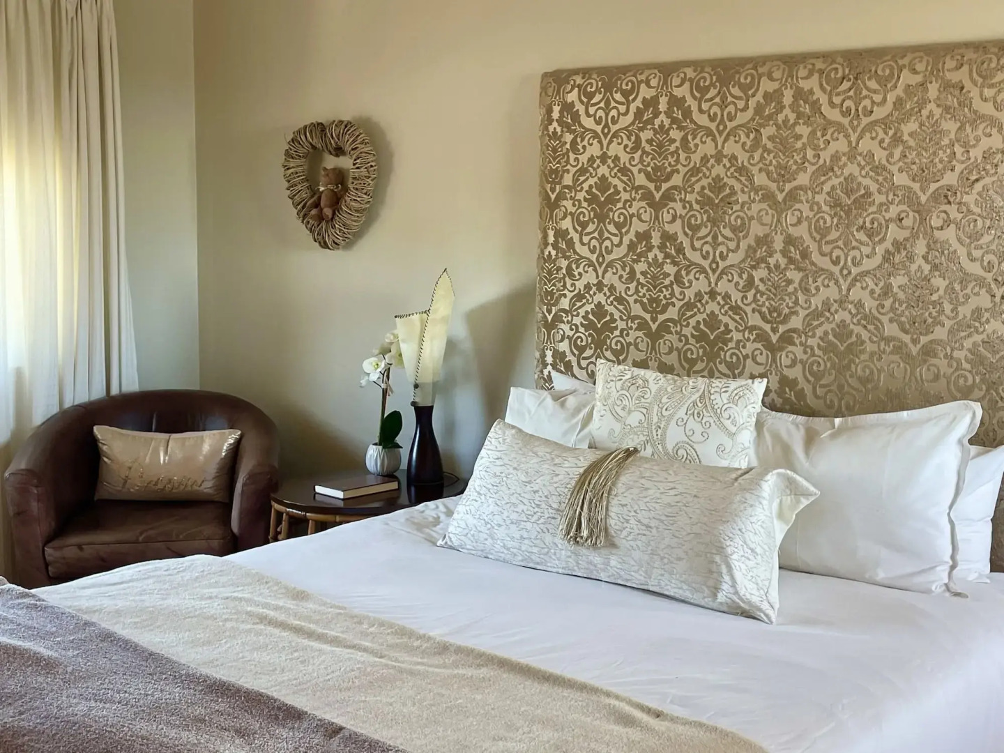 Sandra's Guest House