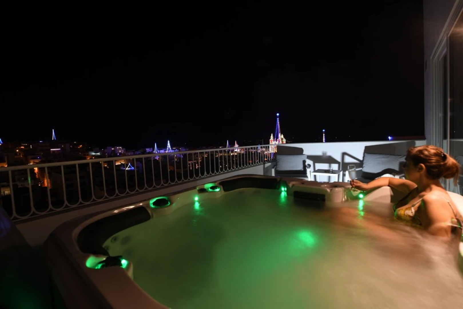 Victoria by Petit Chic