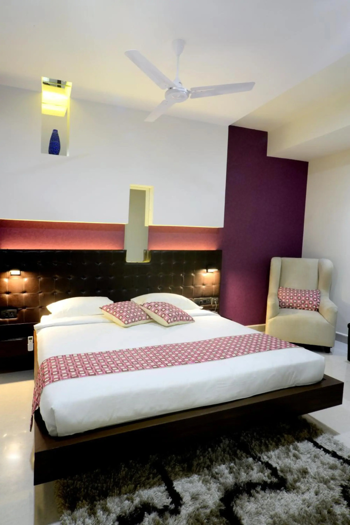 Serenity Inn La Vista