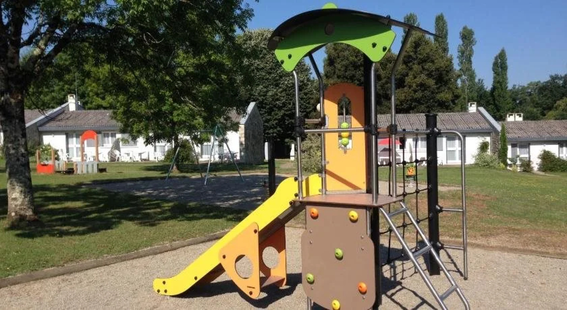 Aux Portes des Monts DAubrac