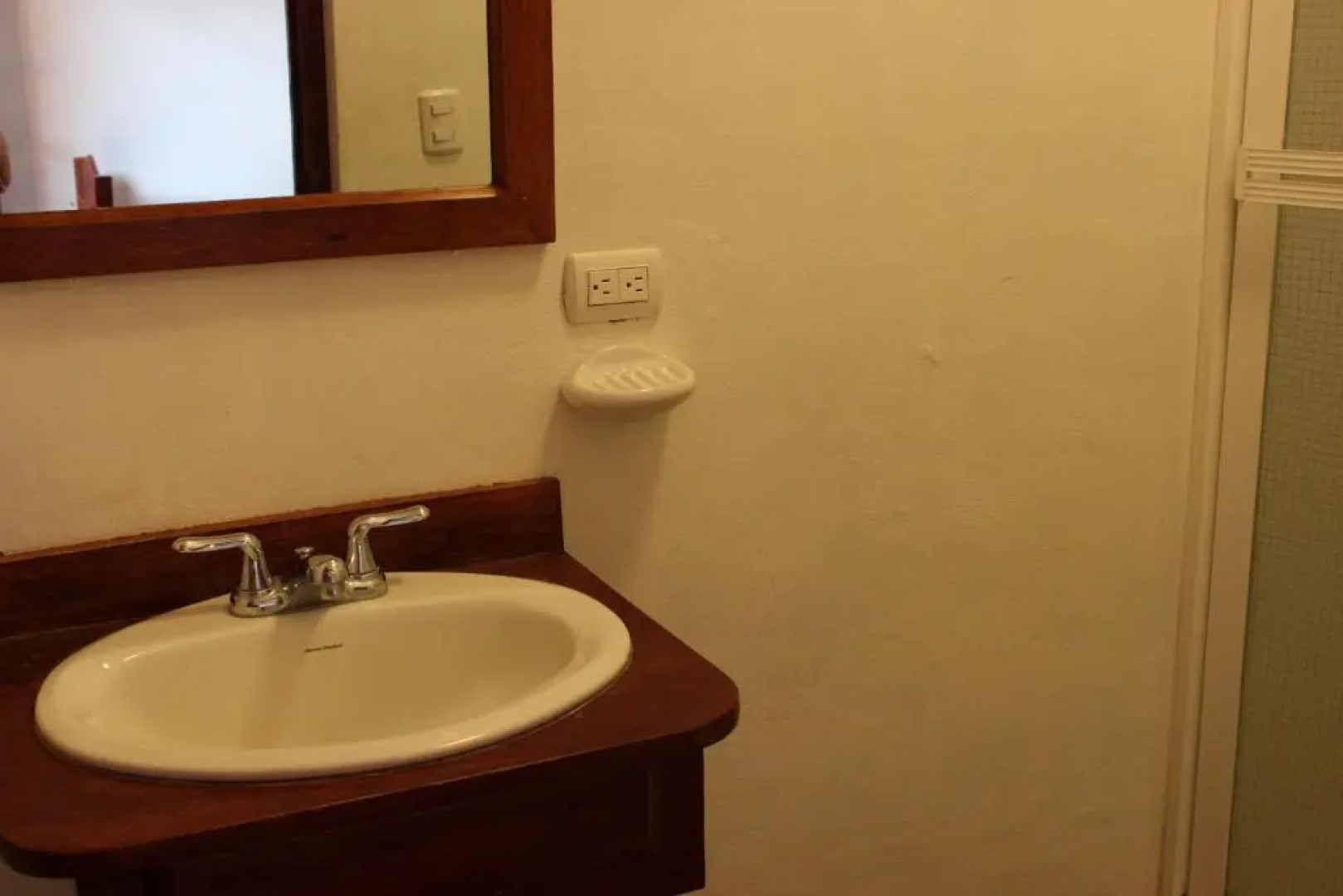 Backpackers Inn