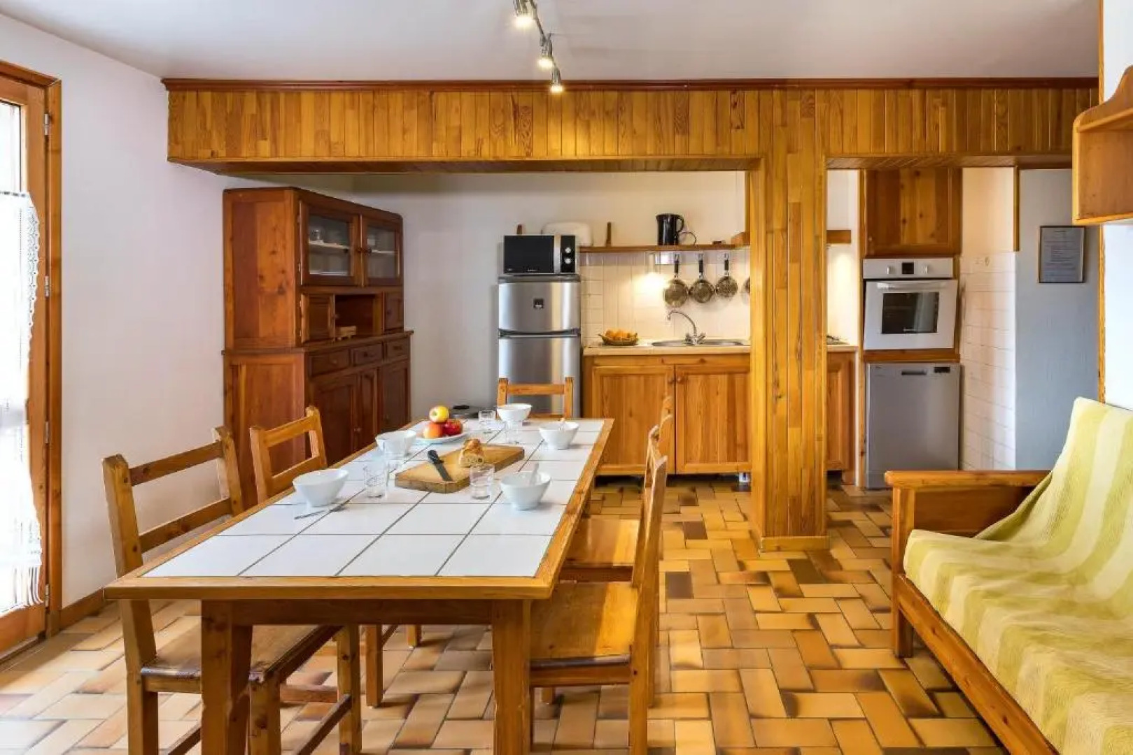 Appartement de 2 chambres avec terrasse amenagee et wifi a Arvieux a 1 km des pistes