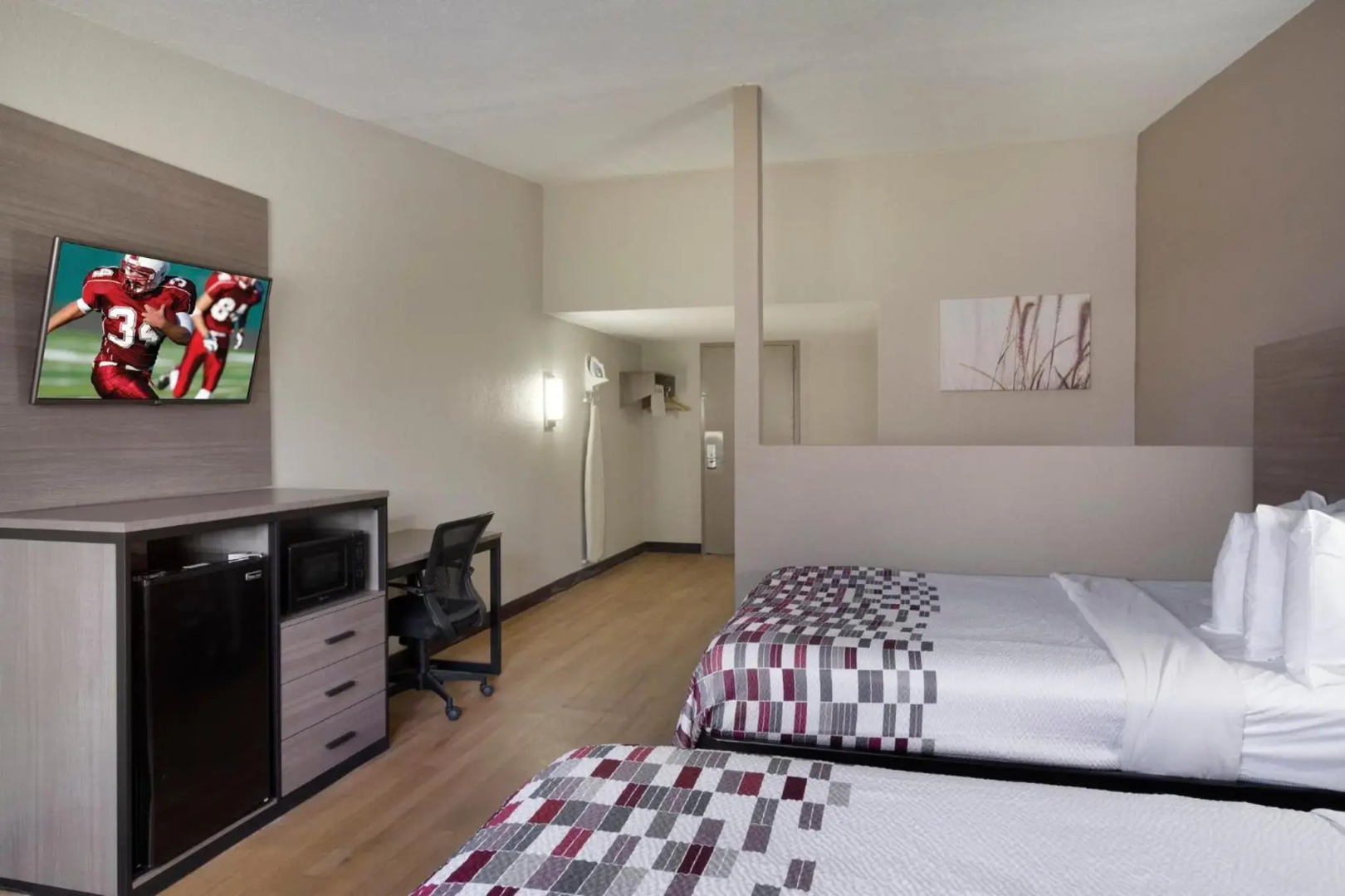 Red Roof Inn & Suites Brunswick I-95