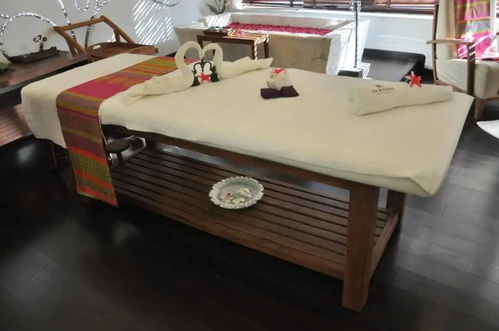 Gulmohar Greens - Golf & Country Club