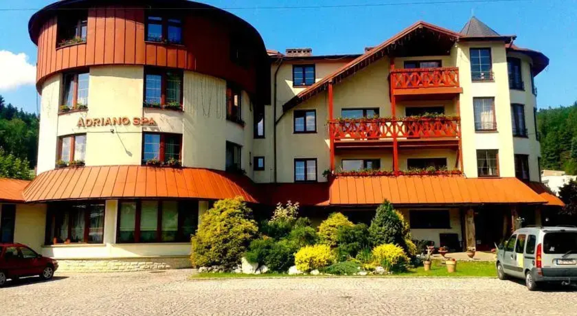 Adriano Spa
