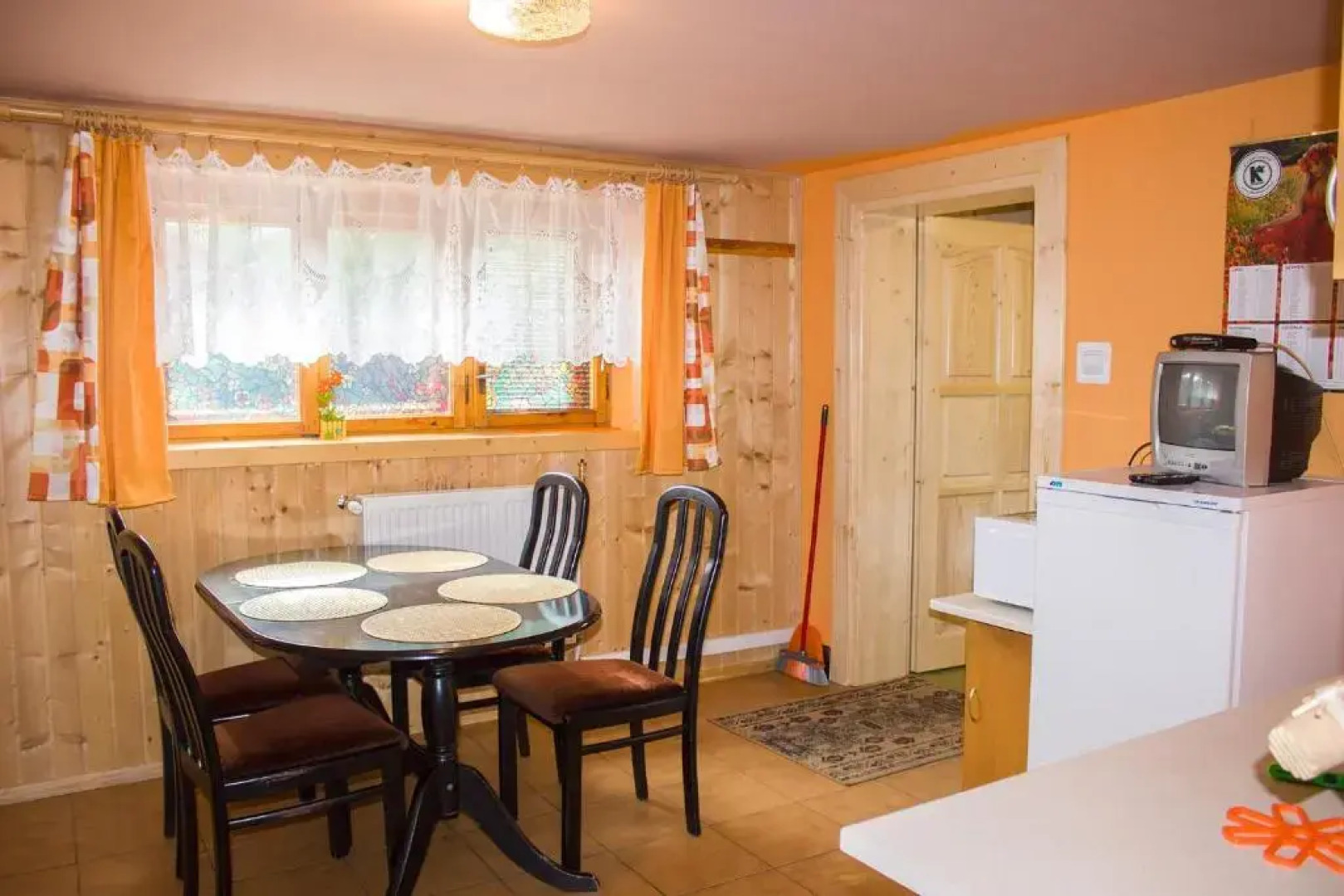 Hacjenda Apartamenty & Pokoje Goscinne