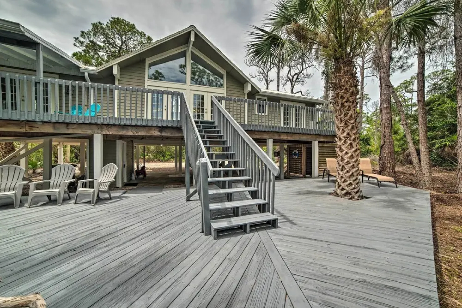 Breezy St George Island Escape w/ Private Dock!