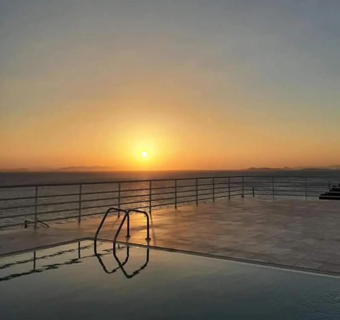 Charming 4-bed Villa in Pefkali