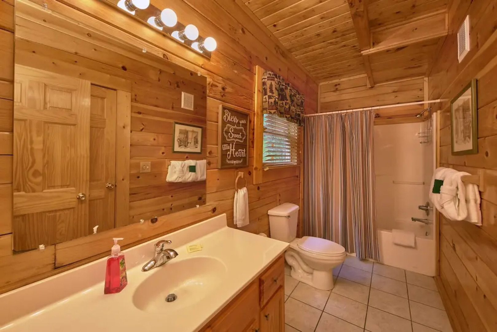 Heavenly Hideaway #256