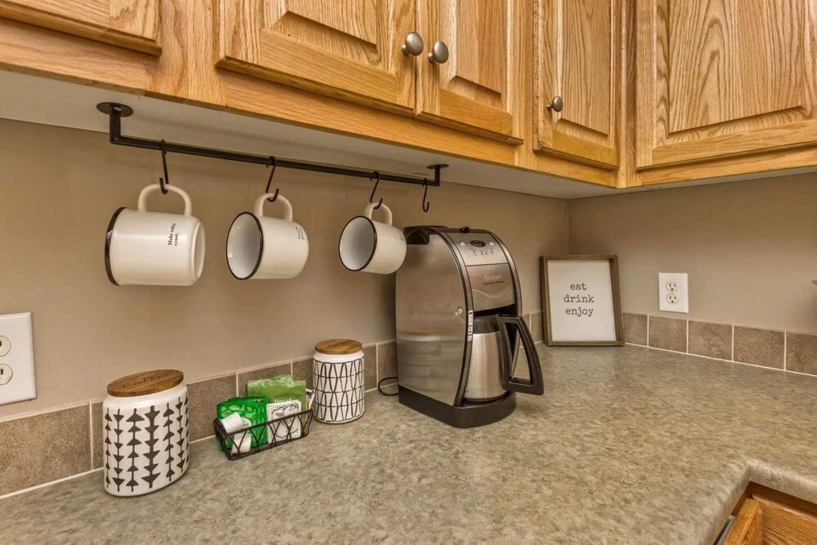 -mountain Views-great Location-near Dupont And Pisgah Forest 3 Bedroom Home by Sunscape Property Management