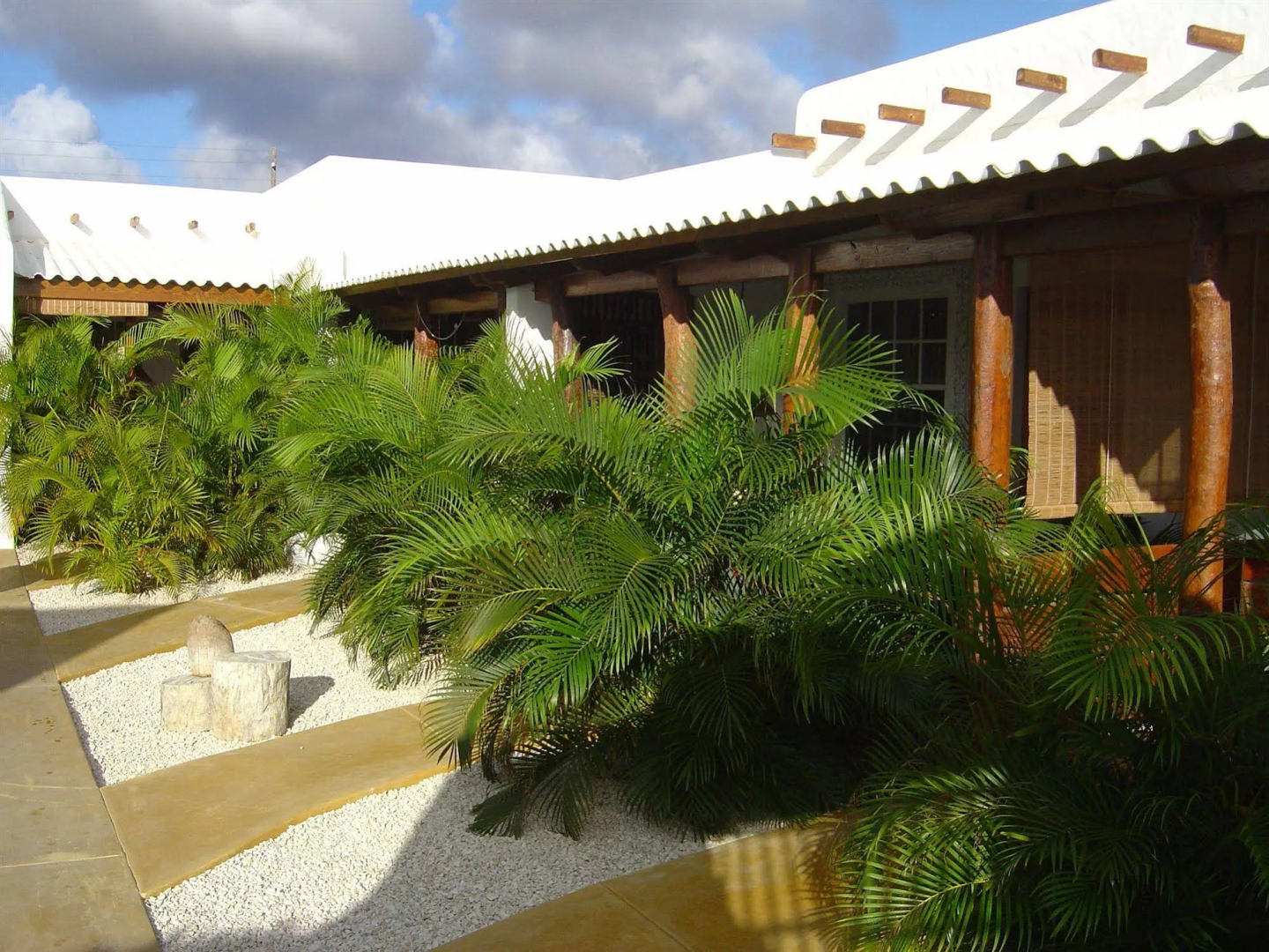 Bonaire Fun Apartments