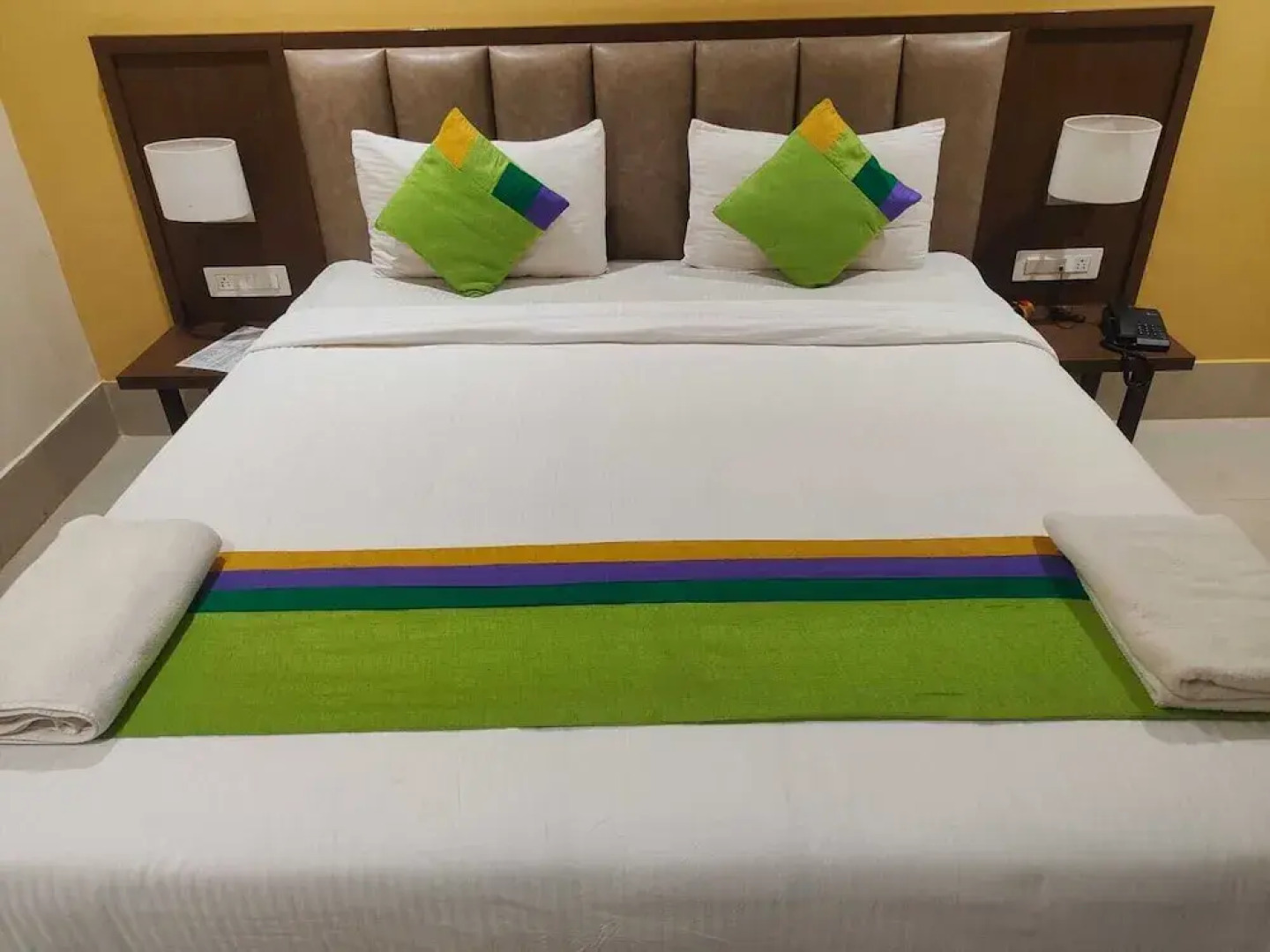 Treebo Elite Residency - 2 Kms From Railway Station