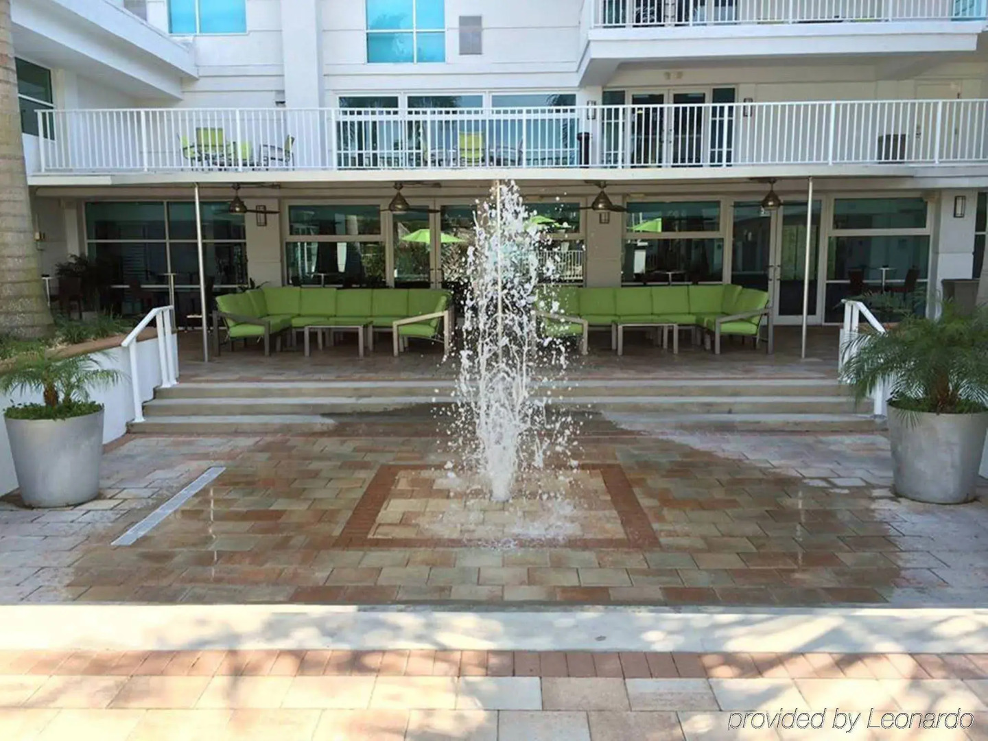 Hotel Alba, Tapestry Collection by Hilton