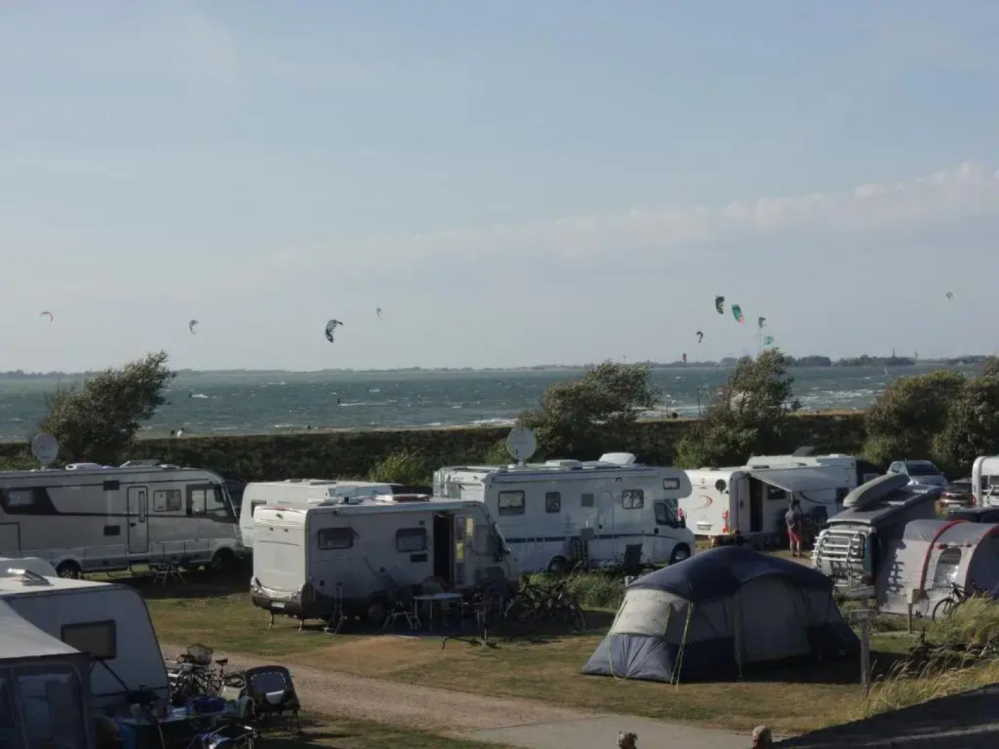 Camping Strukkamphuk