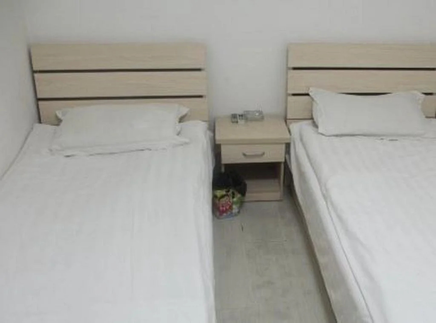 Dandong Kuandian Express Hotel