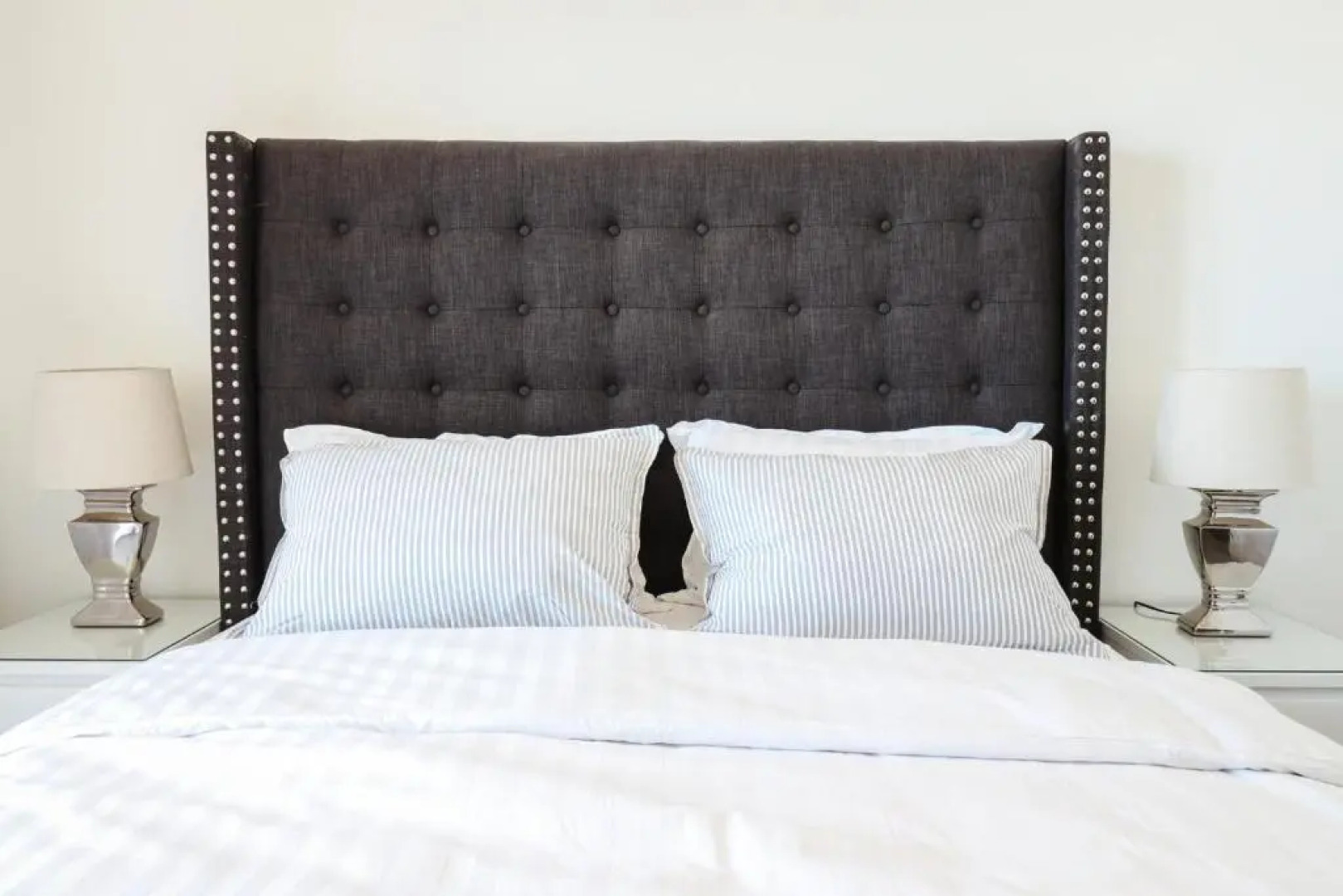 Noir Luxury Suite by CorfuEscapes