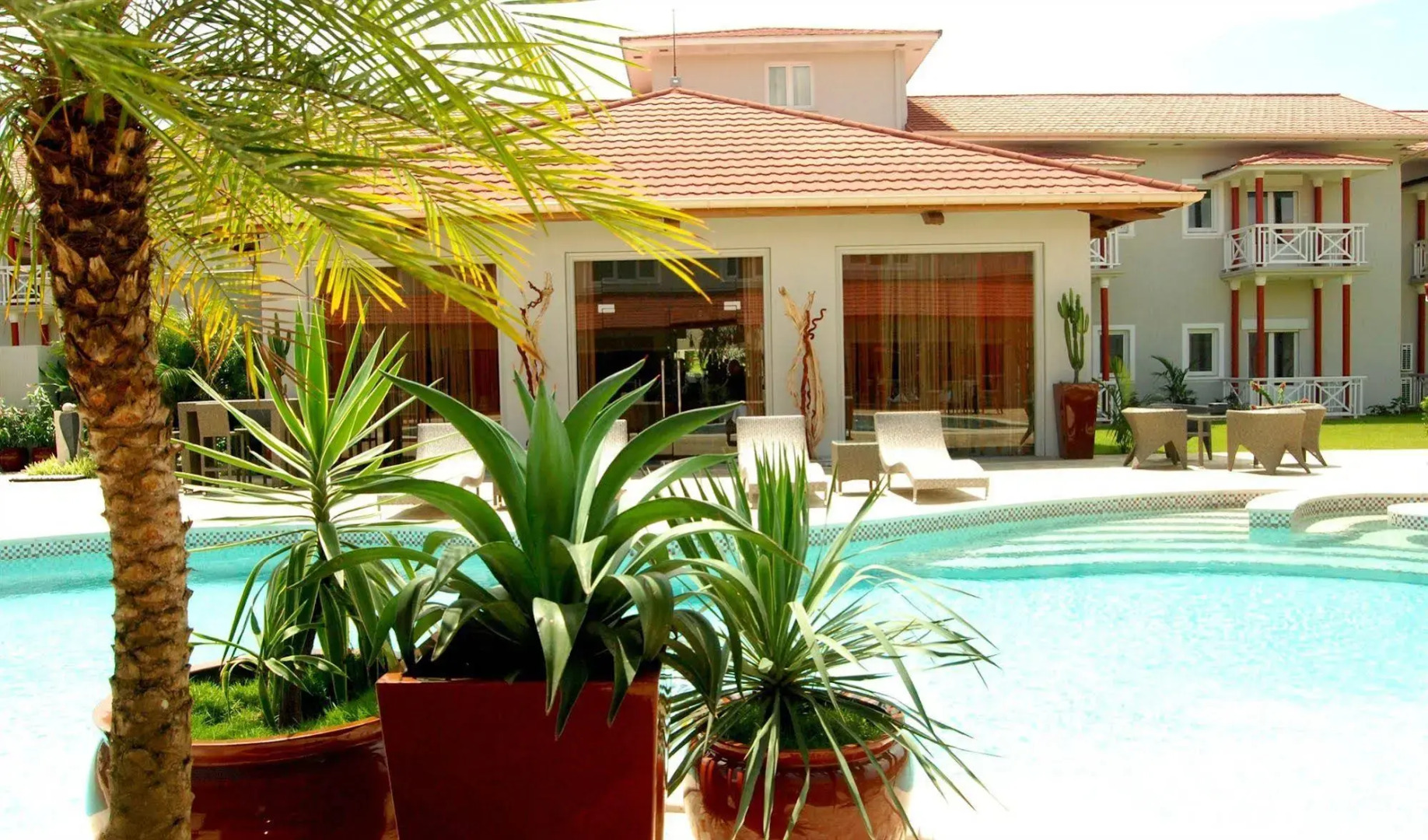 Nomad Suites Residence