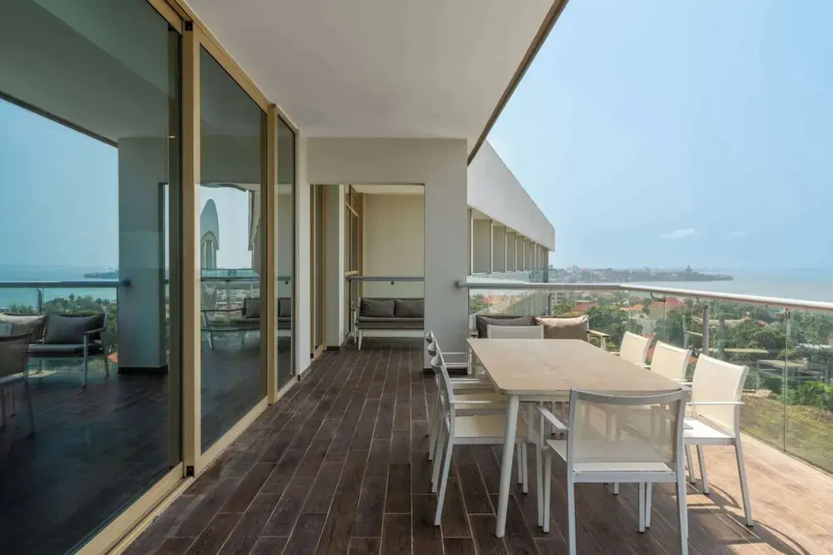 Radisson Blu Hotel, Conakry