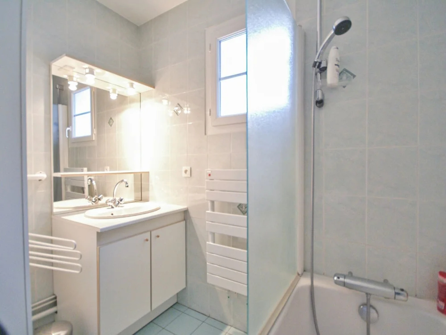 Modern Holiday Home in Sainte-Marie-de-Re near Sea