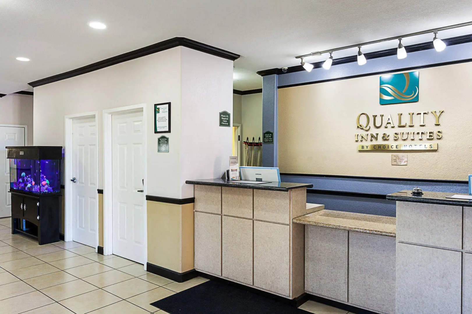 Quality Inn & Suites SeaWorld North
