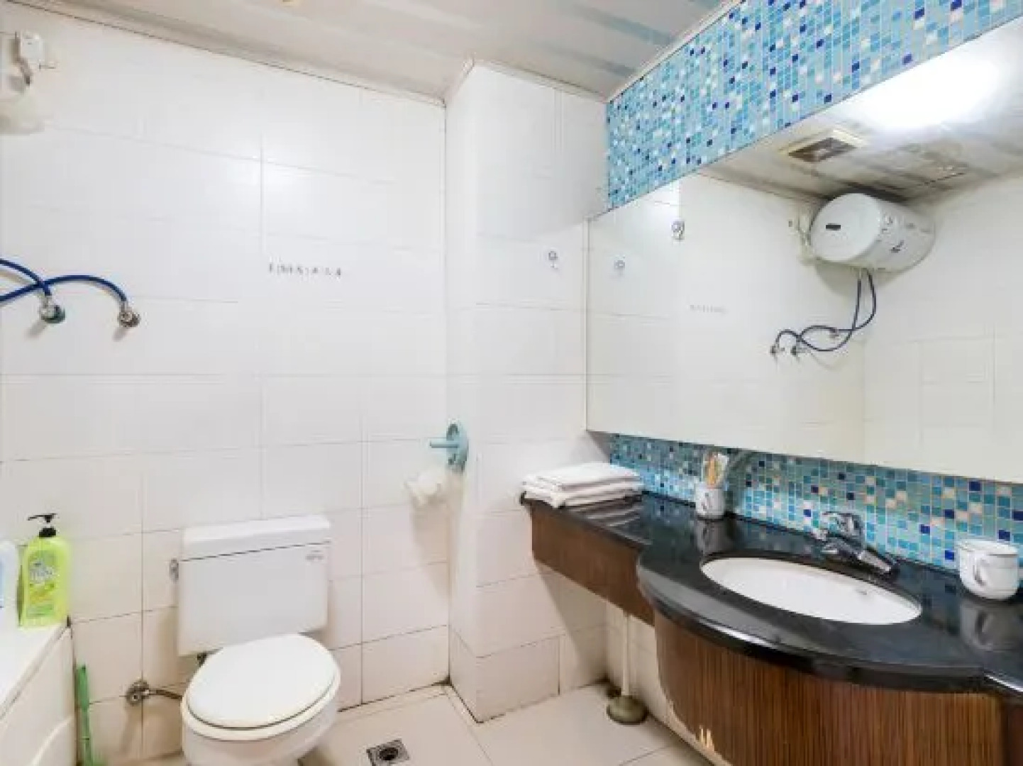 Baolong Apartment Hotel