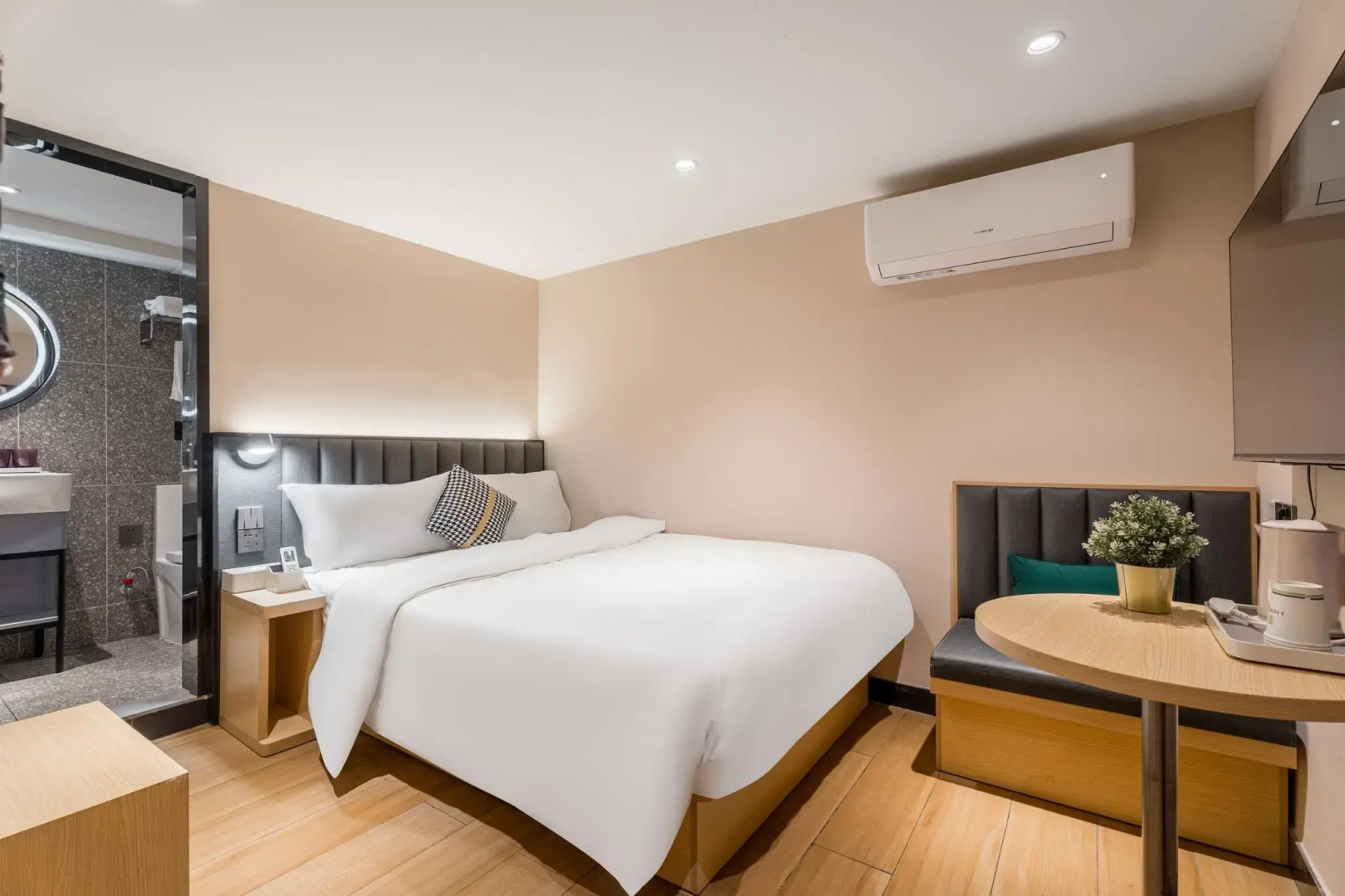 Shanghai Meego Youth Hostel