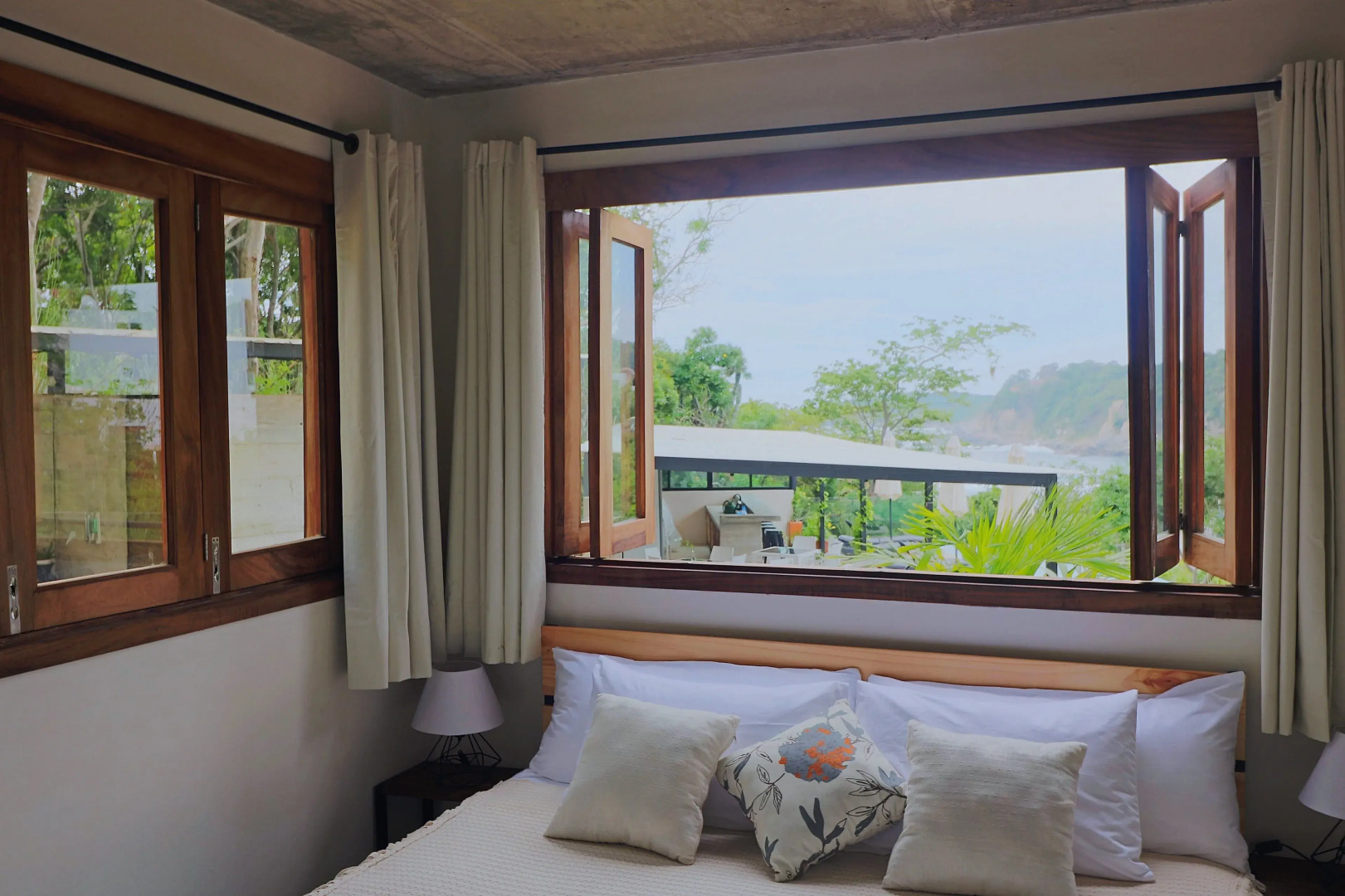 Casa Mauna Suites & Breakfasts