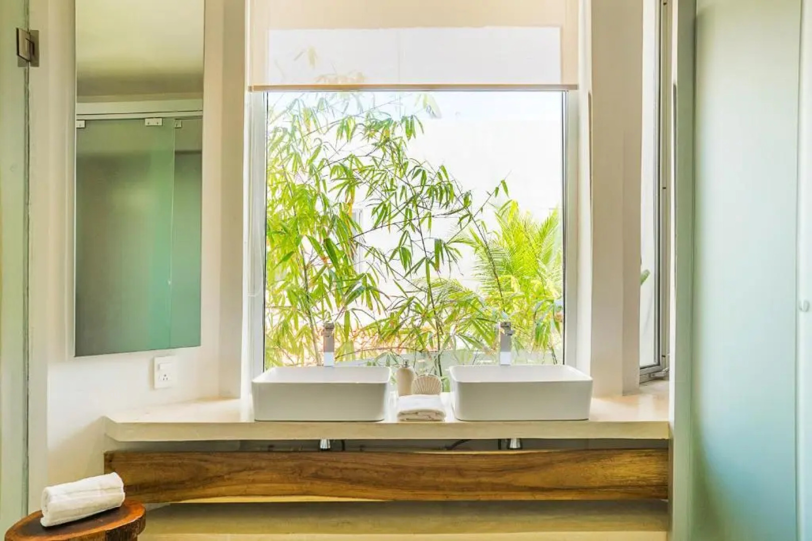 Private Canal Villa 10min to Beach