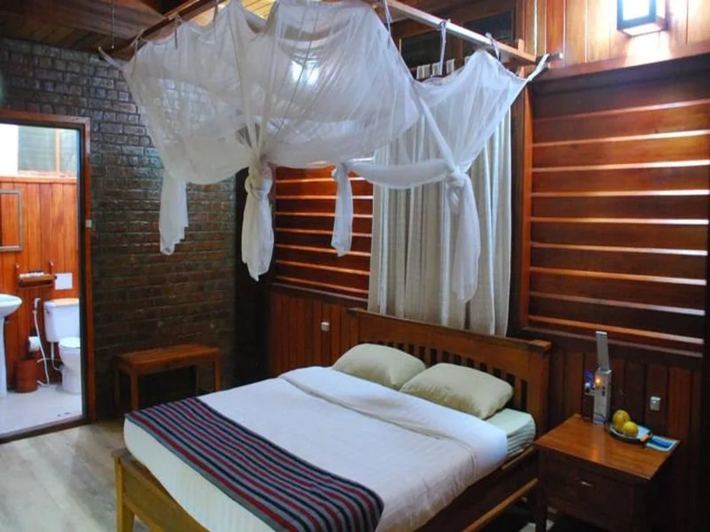 Putao Trekking House