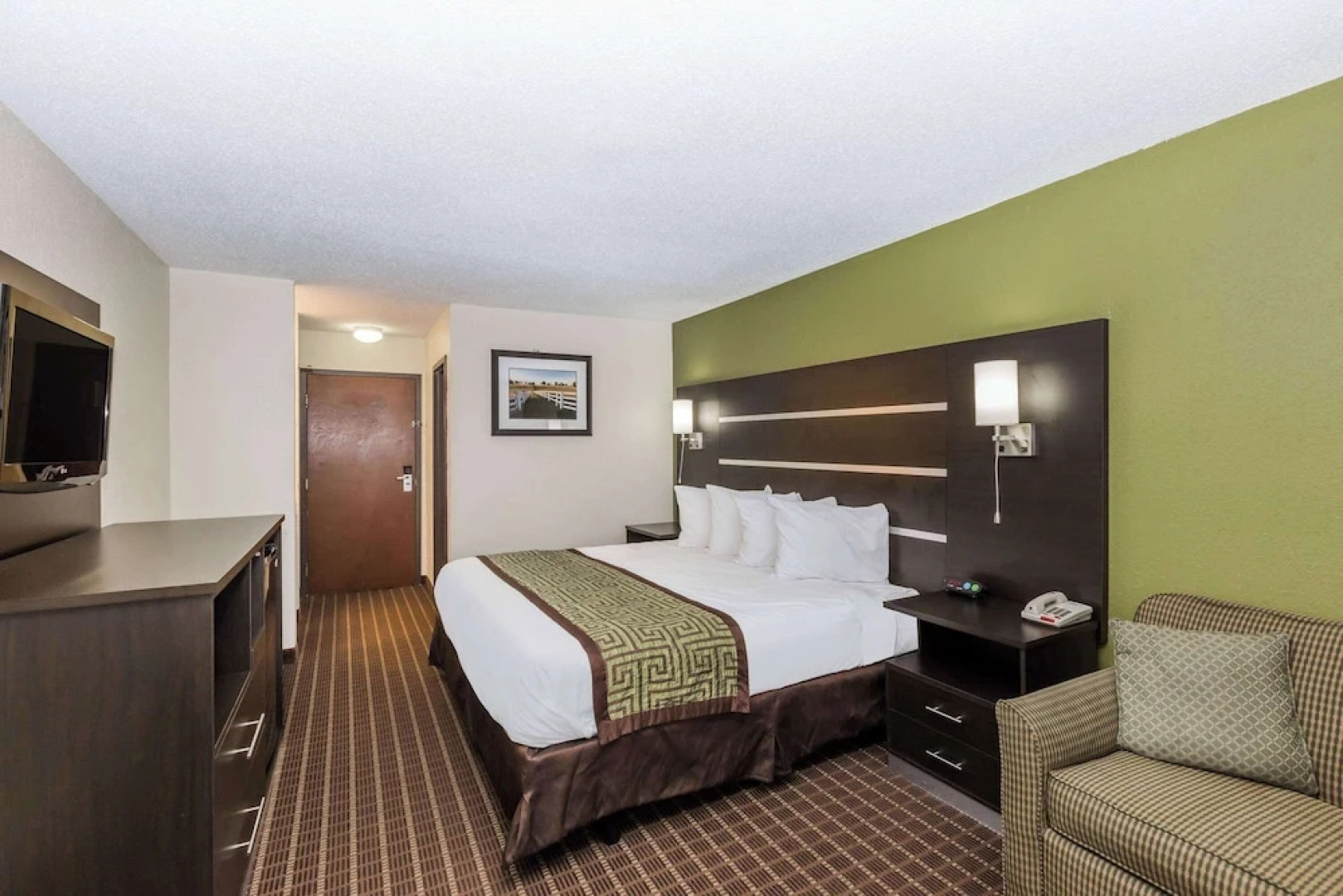 Baymont Inn & Suites Louisville South I 65