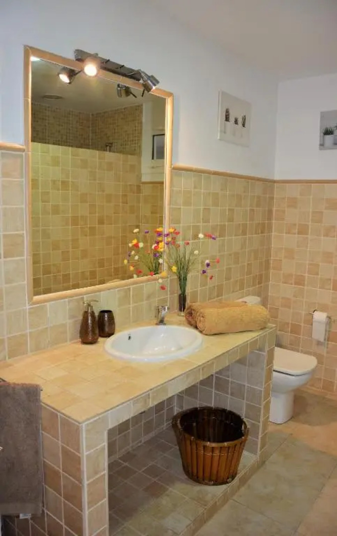 Villa Lia 10 Minutes Drive Sitges Very confortable AC Pool XL Garden Sunny oriented