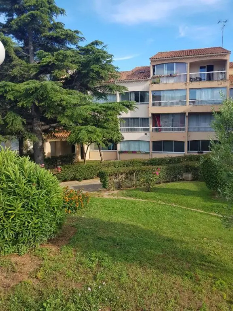 Sanary Sur Mer, Soleil Et Douceur I