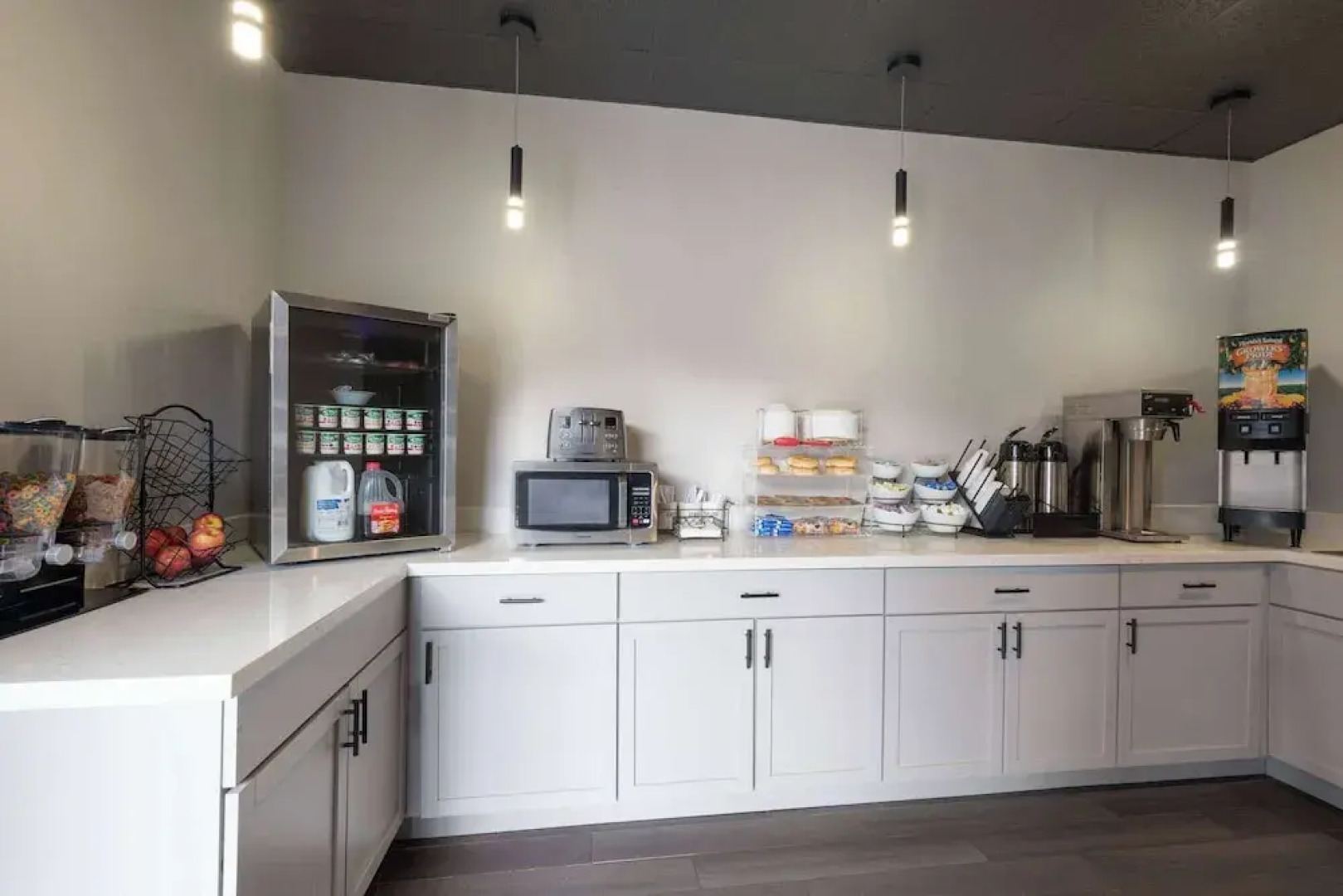 Ramada by Wyndham Studio Suites Dothan