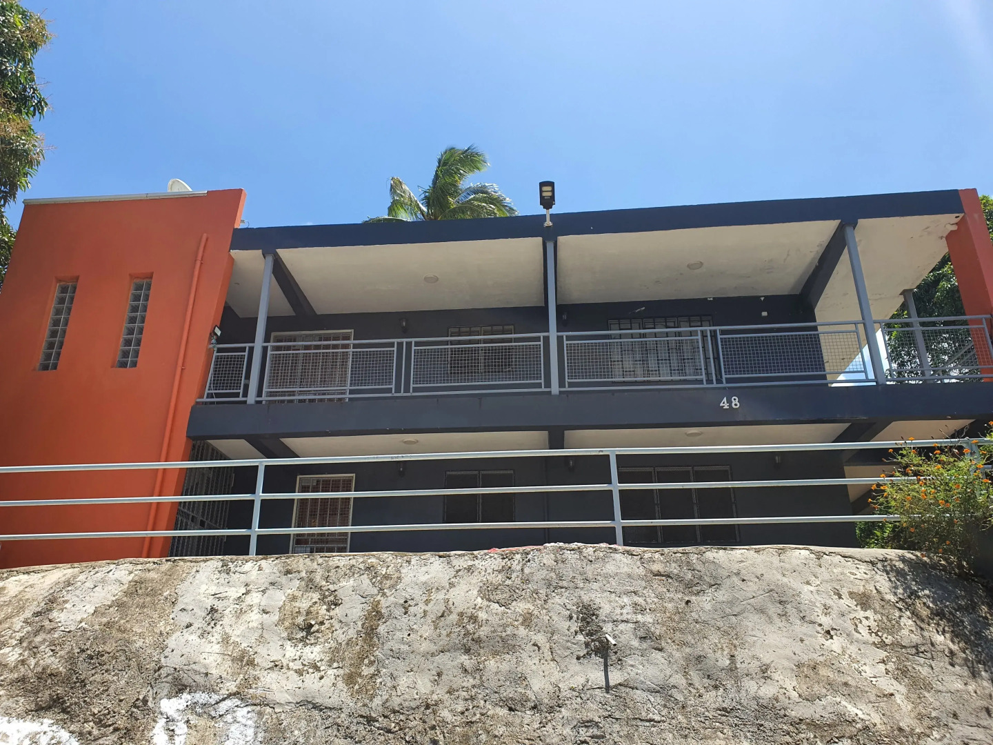 Single Room with Shared Kitchen and Living Room