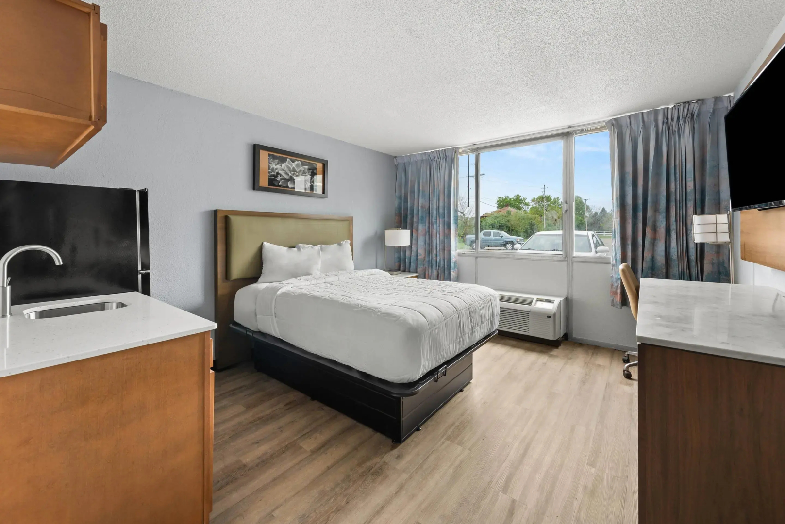 Suburban Studios Fairborn - Dayton