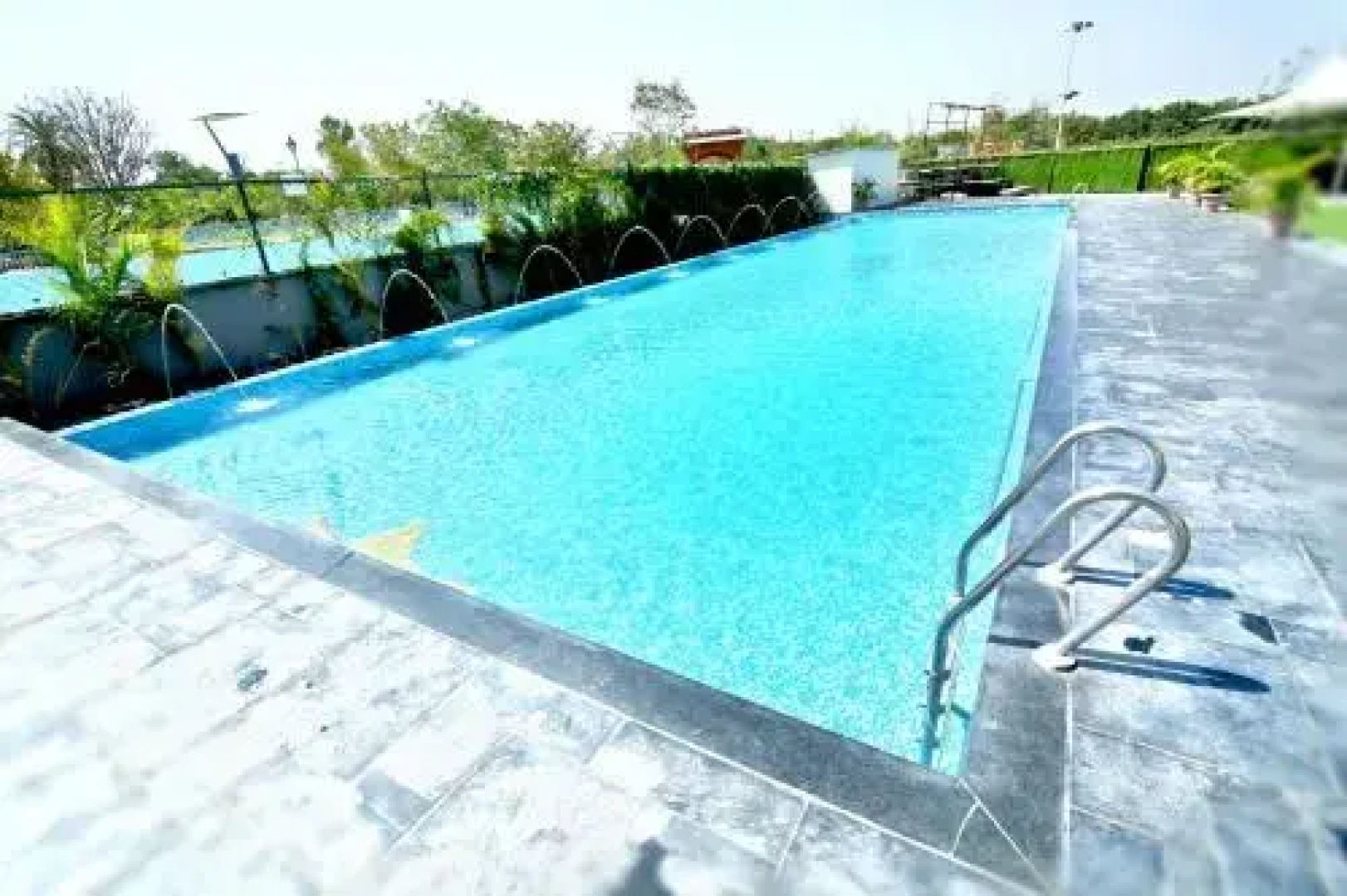 Solaris Hotel And Club