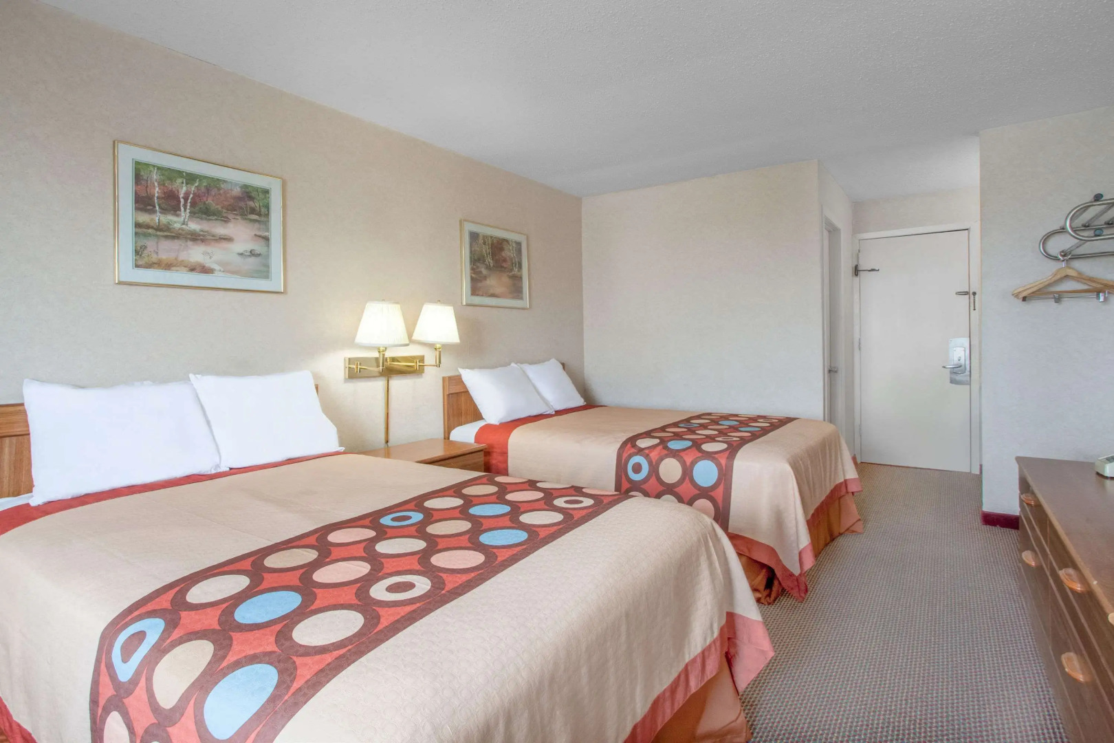 Super 8 by Wyndham Carlisle North