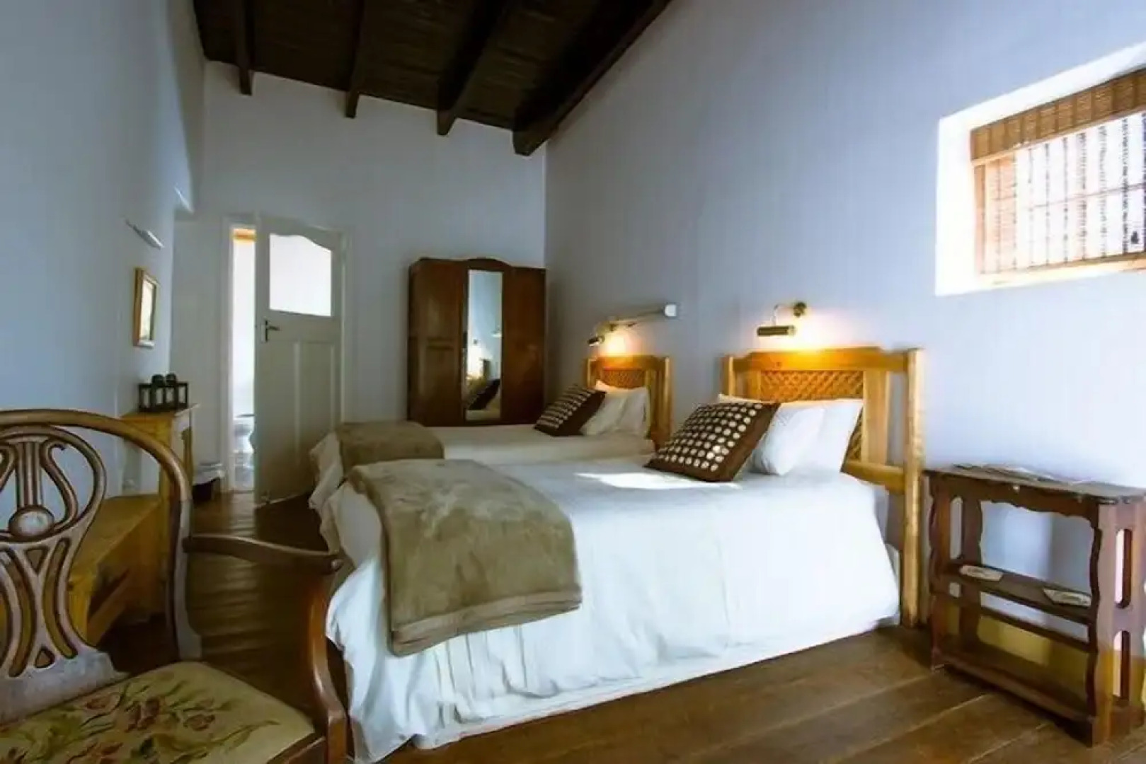 The Barracks Apartments