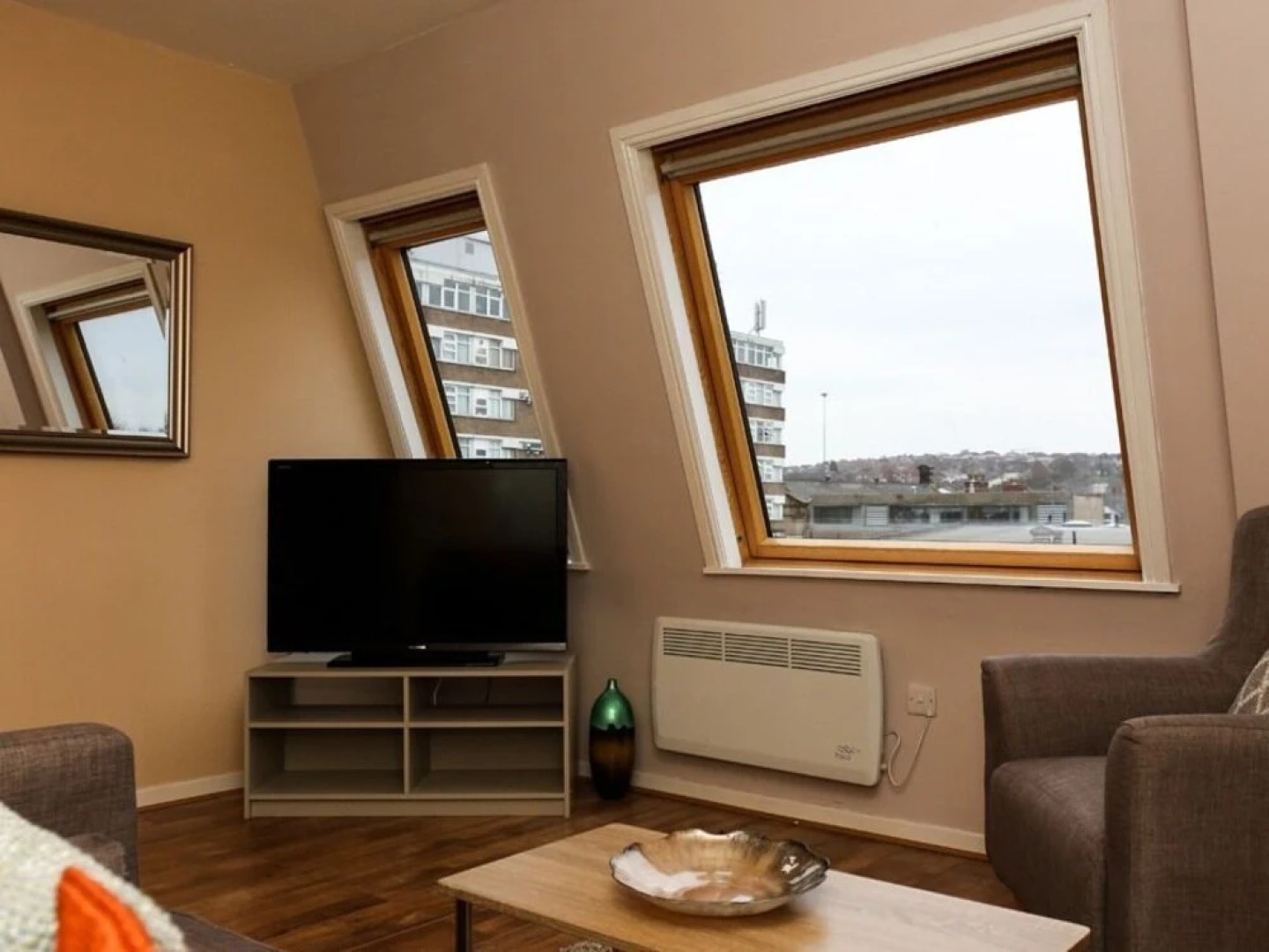 Alexander Apartments Alexandra House